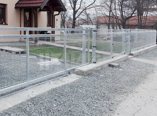 Светлый забор из 3Д сетки ГТ-107