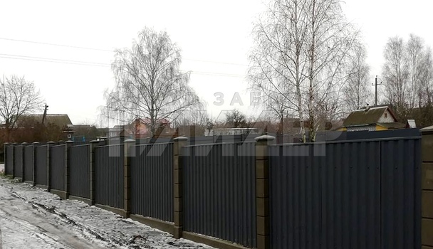 Забор из вертикального профнастила с автоматическими воротами ПН-205