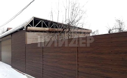 Глухой забор из ДПК с древесной текстурой ДК-144 - фото 2
