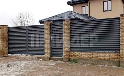 Новый забор жалюзи из металлических реек ЖЗ-215 - фото 1